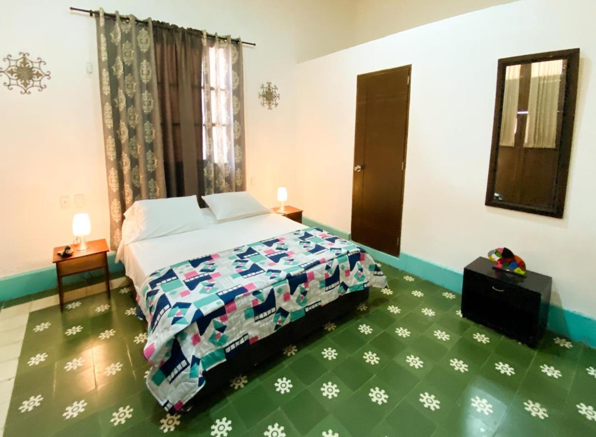 Mansion Bahia Manga Bed & Breakfast Cartagena Екстериор снимка