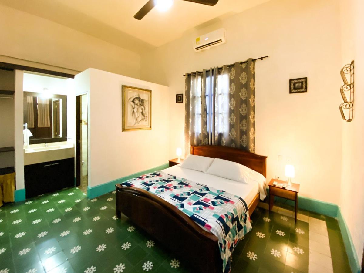 Mansion Bahia Manga Bed & Breakfast Cartagena Екстериор снимка