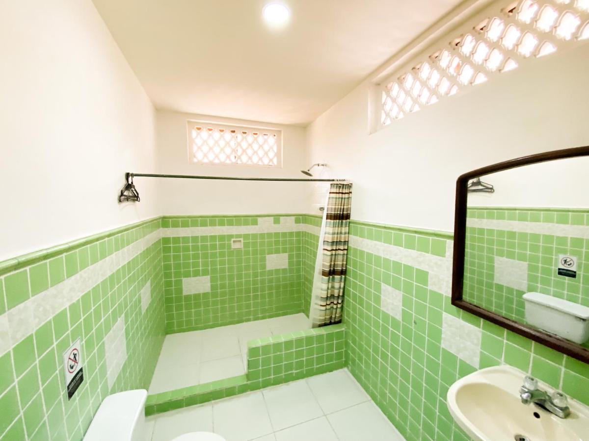 Mansion Bahia Manga Bed & Breakfast Cartagena Екстериор снимка