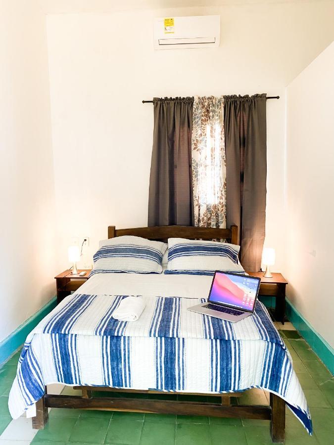 Mansion Bahia Manga Bed & Breakfast Cartagena Екстериор снимка