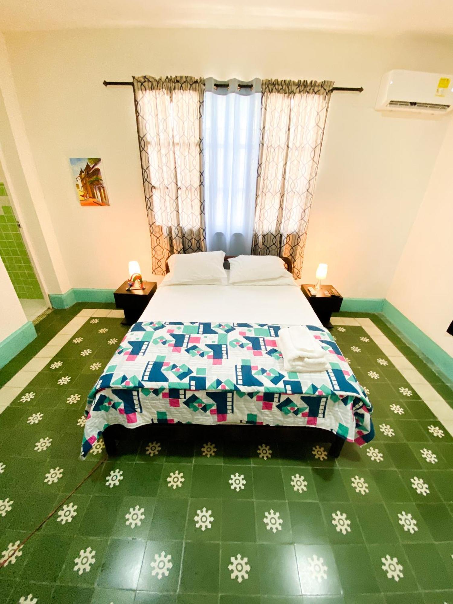 Mansion Bahia Manga Bed & Breakfast Cartagena Екстериор снимка