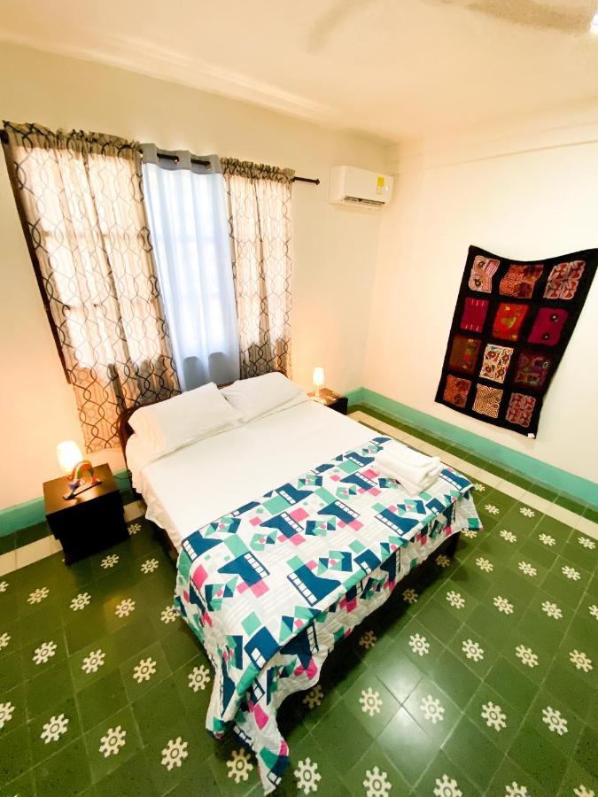 Mansion Bahia Manga Bed & Breakfast Cartagena Екстериор снимка